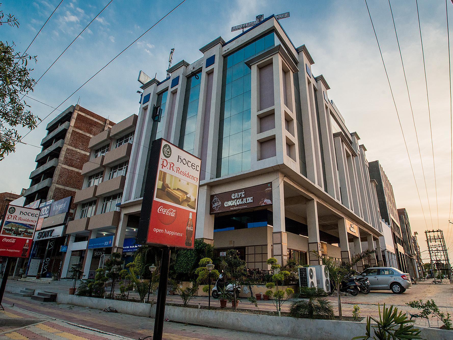 Hotel Pr Residency Αμριτσάρ Εξωτερικό φωτογραφία