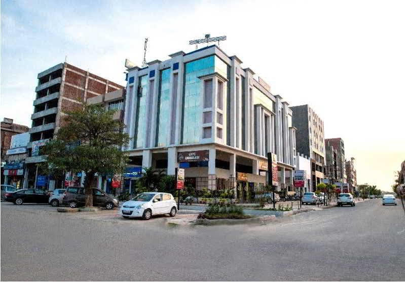 Hotel Pr Residency Αμριτσάρ Εξωτερικό φωτογραφία