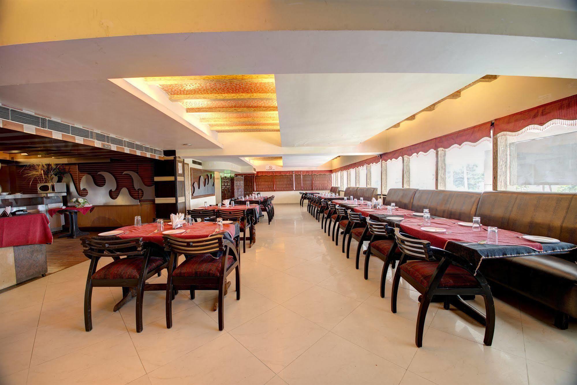 Hotel Pr Residency Αμριτσάρ Εξωτερικό φωτογραφία