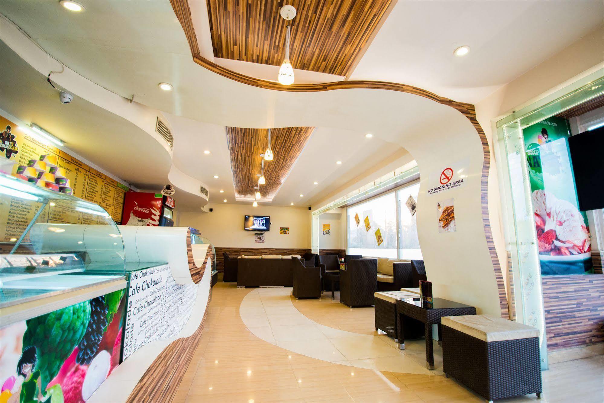 Hotel Pr Residency Αμριτσάρ Εξωτερικό φωτογραφία