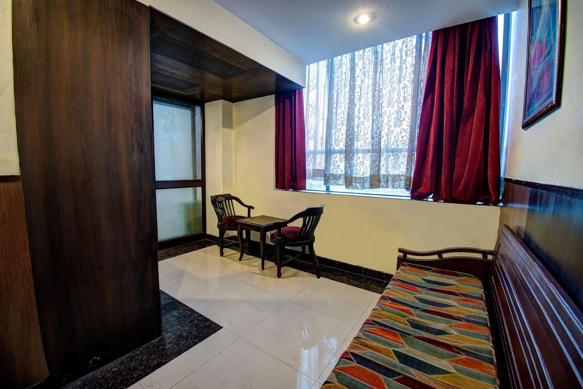 Hotel Pr Residency Αμριτσάρ Εξωτερικό φωτογραφία