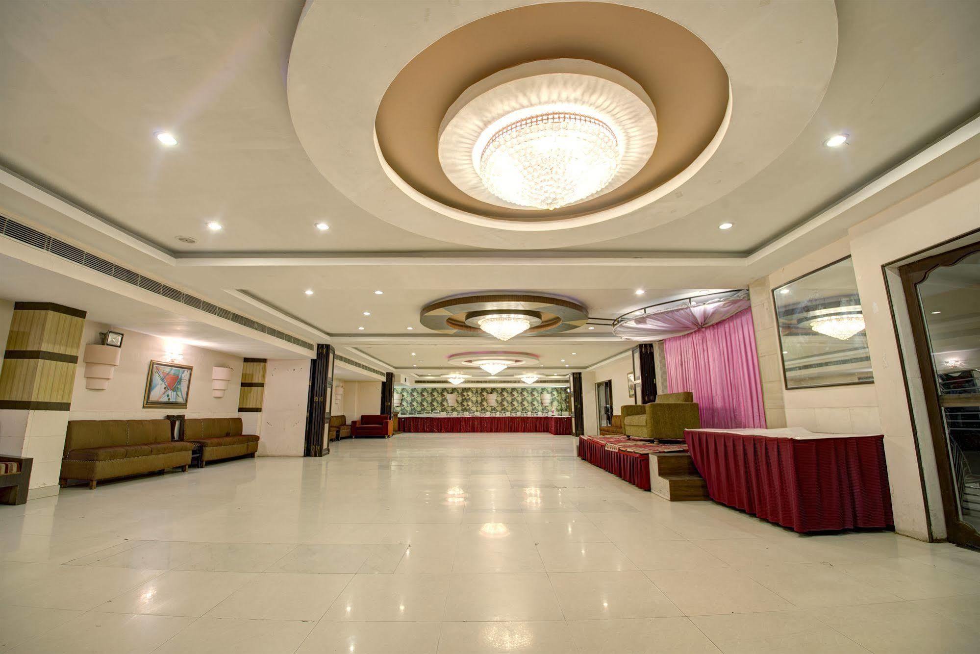 Hotel Pr Residency Αμριτσάρ Εξωτερικό φωτογραφία